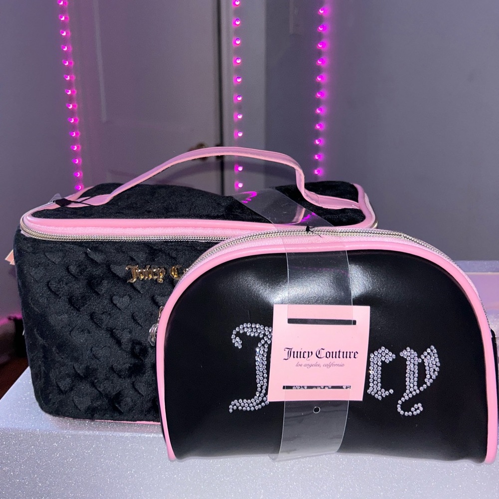 Juicy Couture Makeup Bag Set